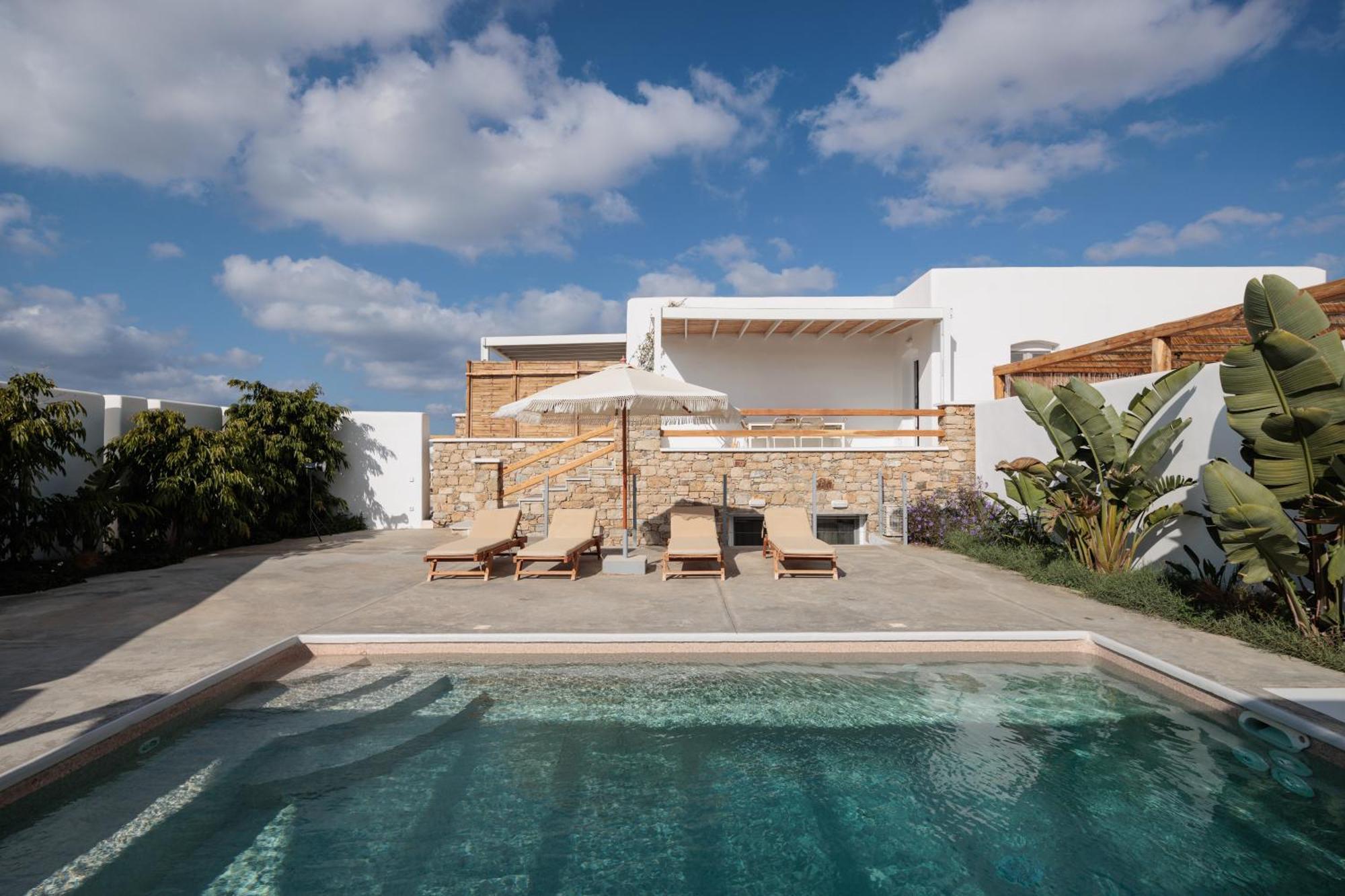 Petradia Villas Agia Anna  エクステリア 写真