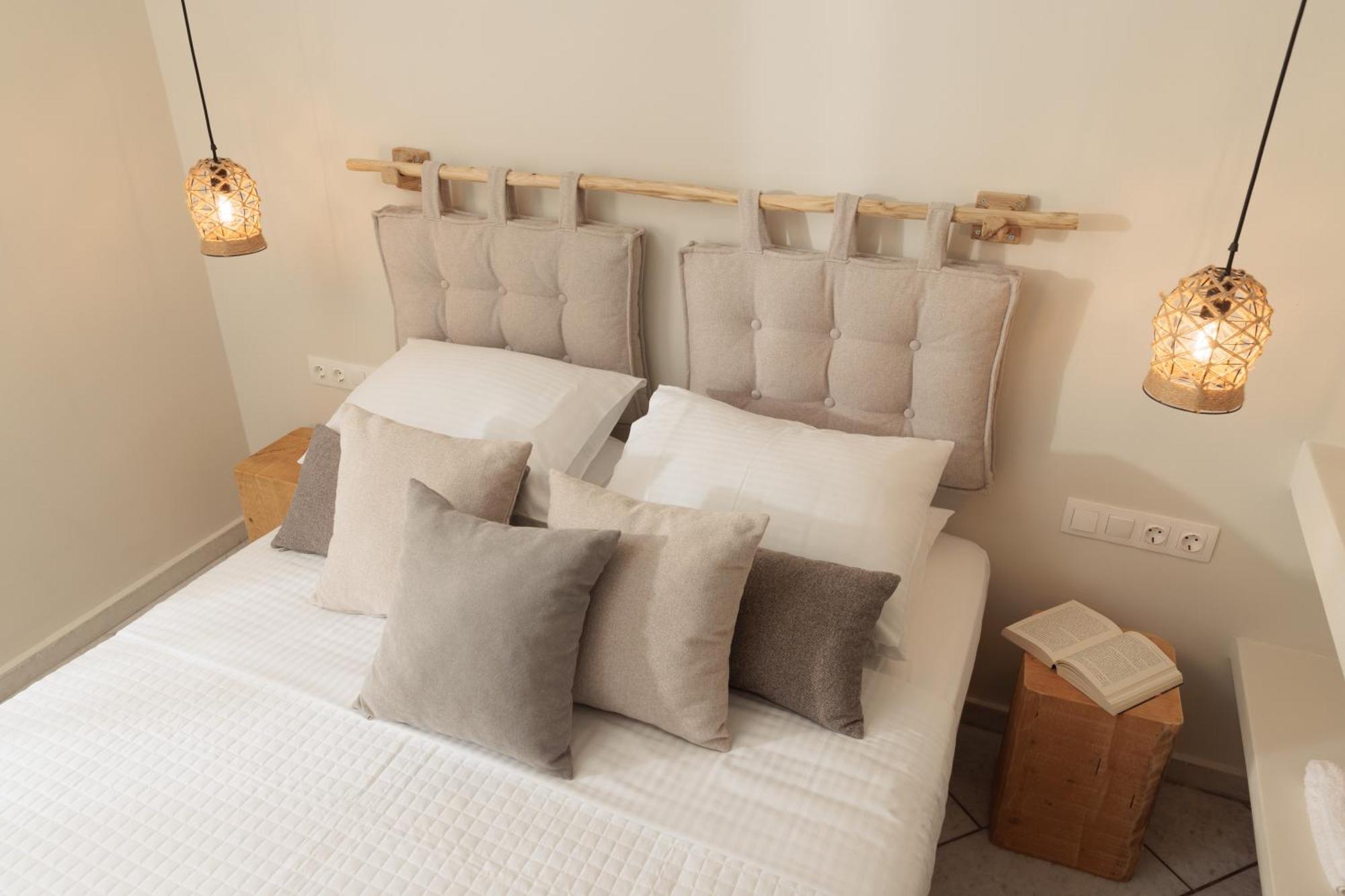 Petradia Villas Agia Anna  エクステリア 写真